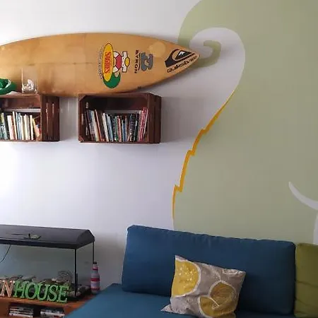 House Auberge de jeunesse *