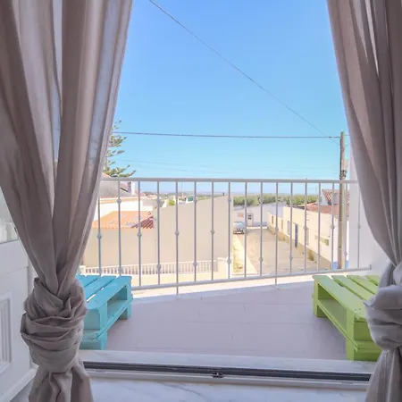 Auberge de jeunesse House *