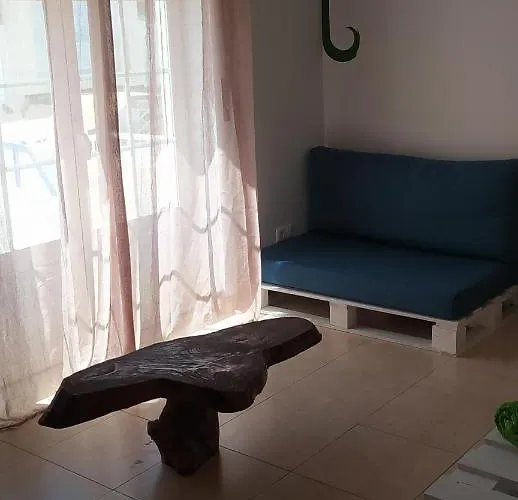 Хостел House *